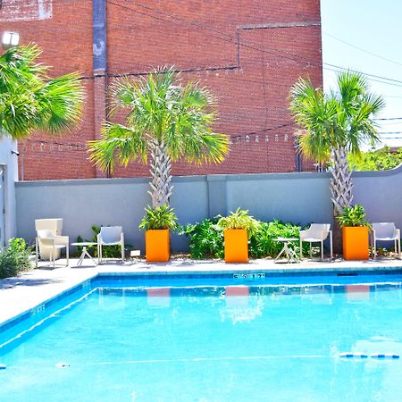 Holiday Inn Alexandria - Downtown By Ihg Exterior photo
