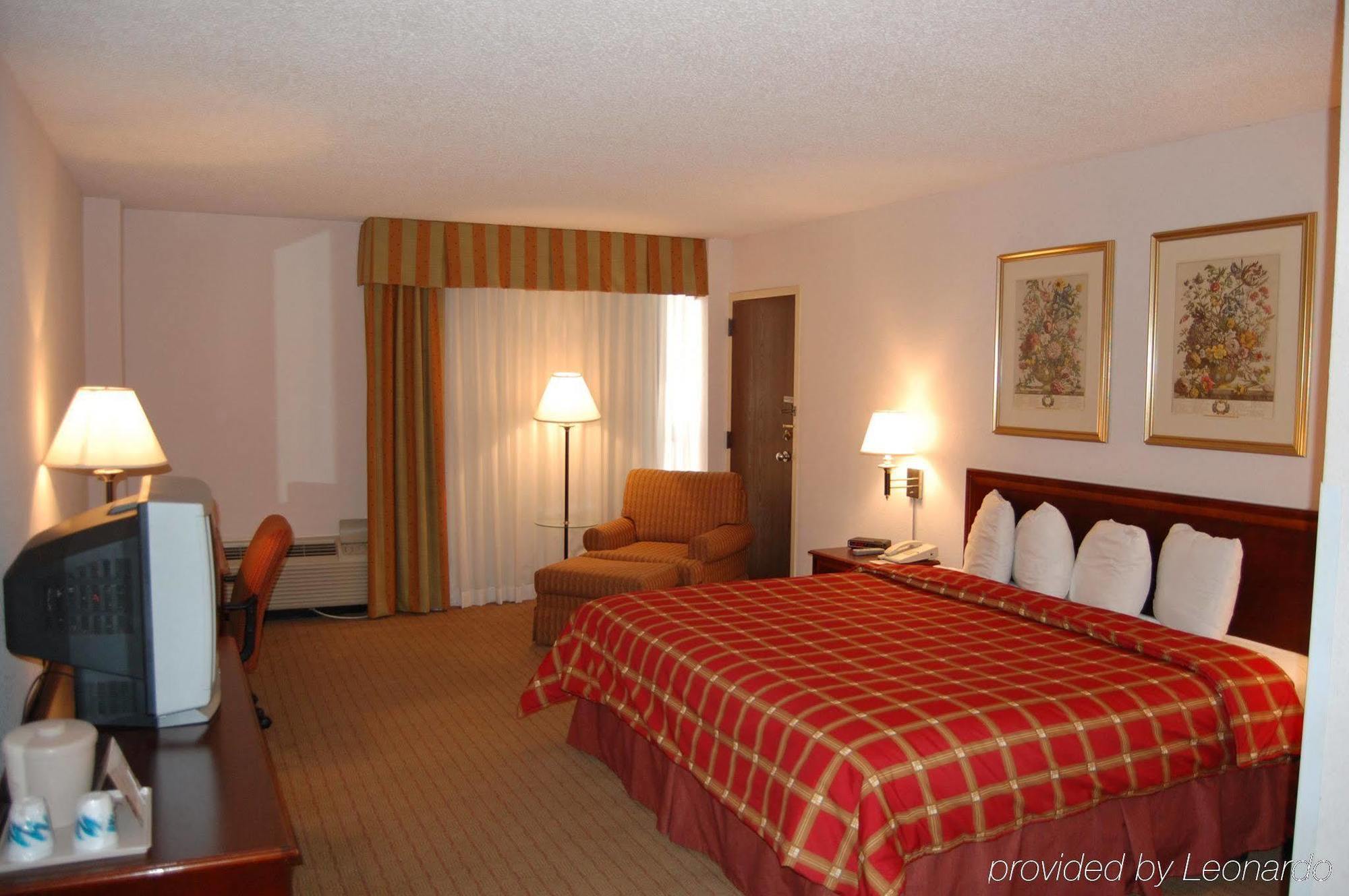 Holiday Inn Alexandria - Downtown By Ihg Room photo